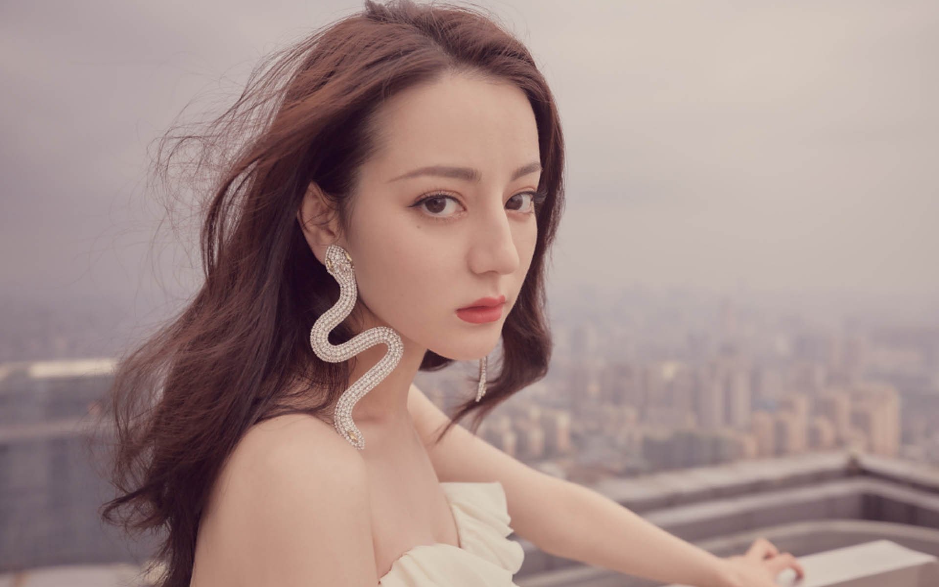 商业照明灯具厂家排名前十（商业照明企业排名）